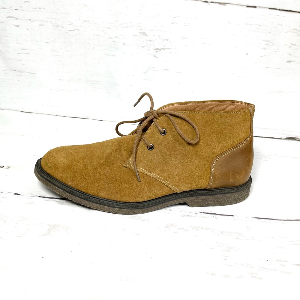 Bass Radley Boots Mens Size 9.5W brown Suede Chukka Desert Made in USA.‎